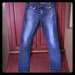 AE skinny jeans 🌹